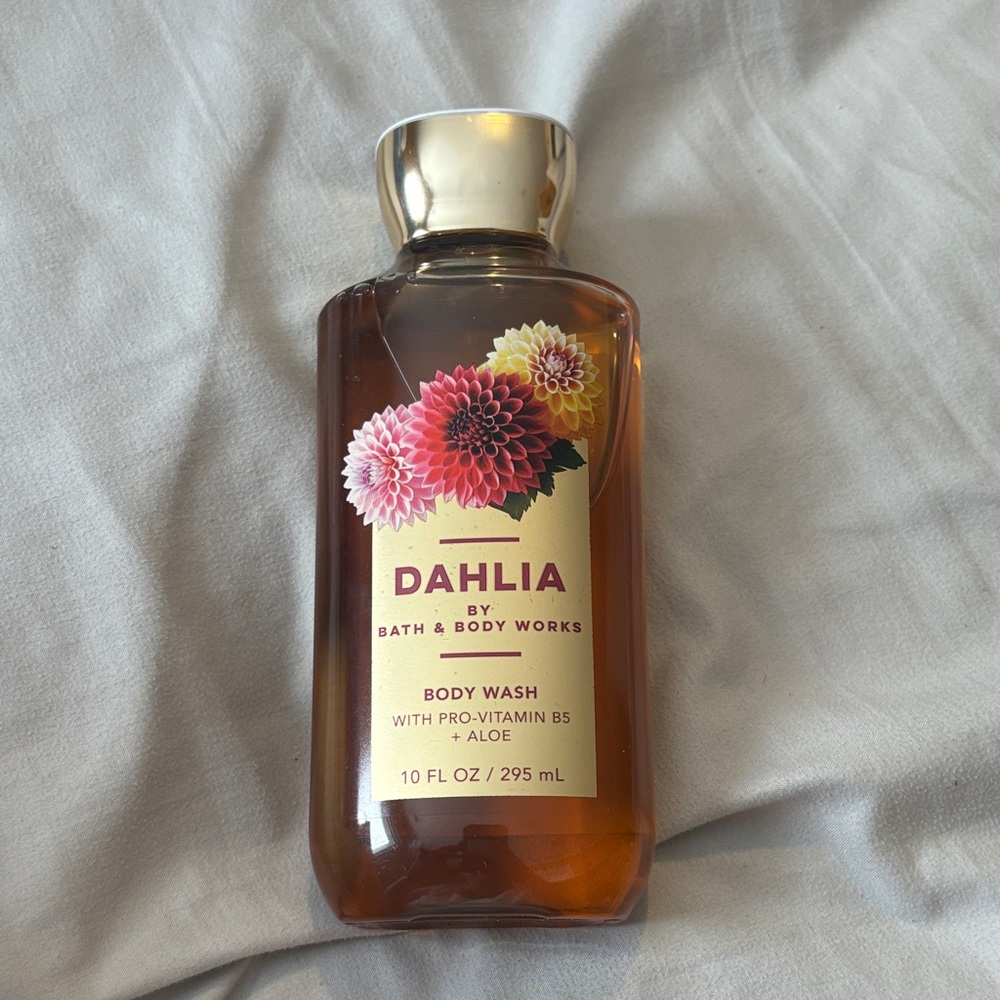 Bath & Body Works Dahlia Body Wash - Gold and Pink